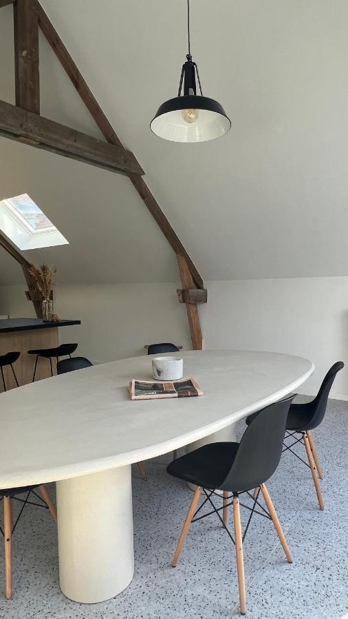Gezellige Loft Met Twee Slaapkamers Ypres Esterno foto